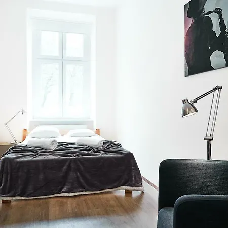 Apartment Dazzling View 2 Bedroom Podzamcze Street *